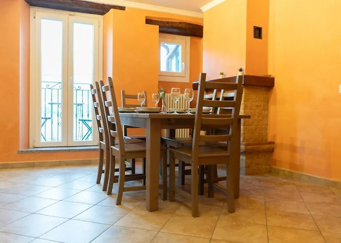 Color House Vista Апартаменты Brienno